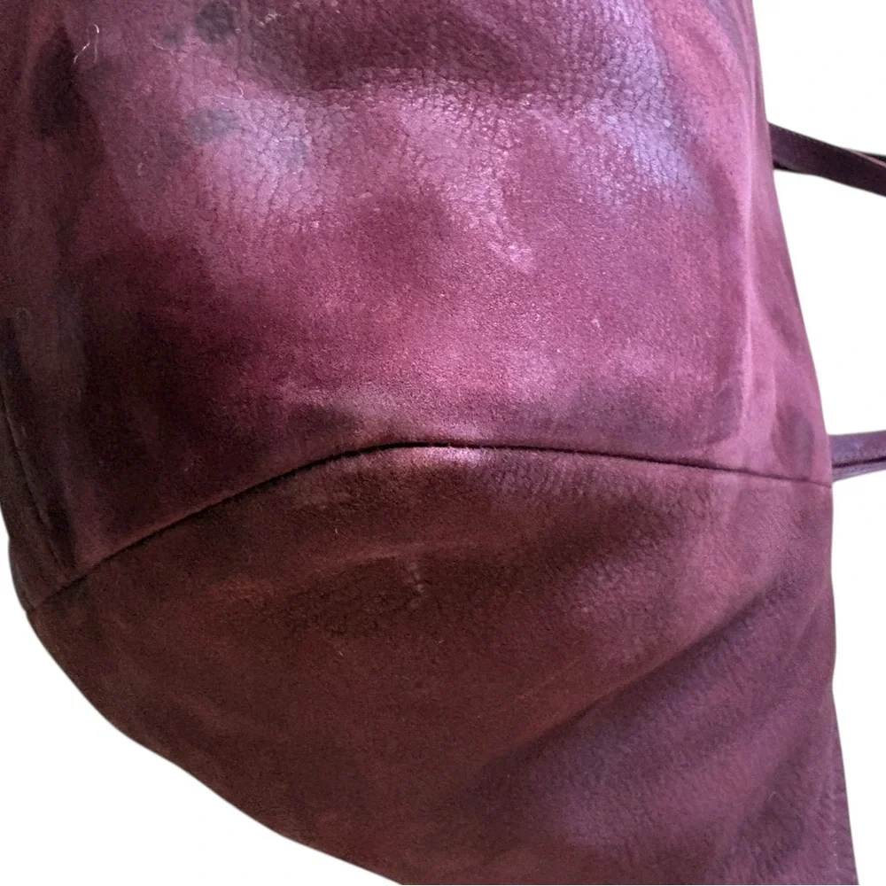 Madewell Slouchy Suede Carry All Shoulder Tote in Pinot Noir - Picture 7 of 15